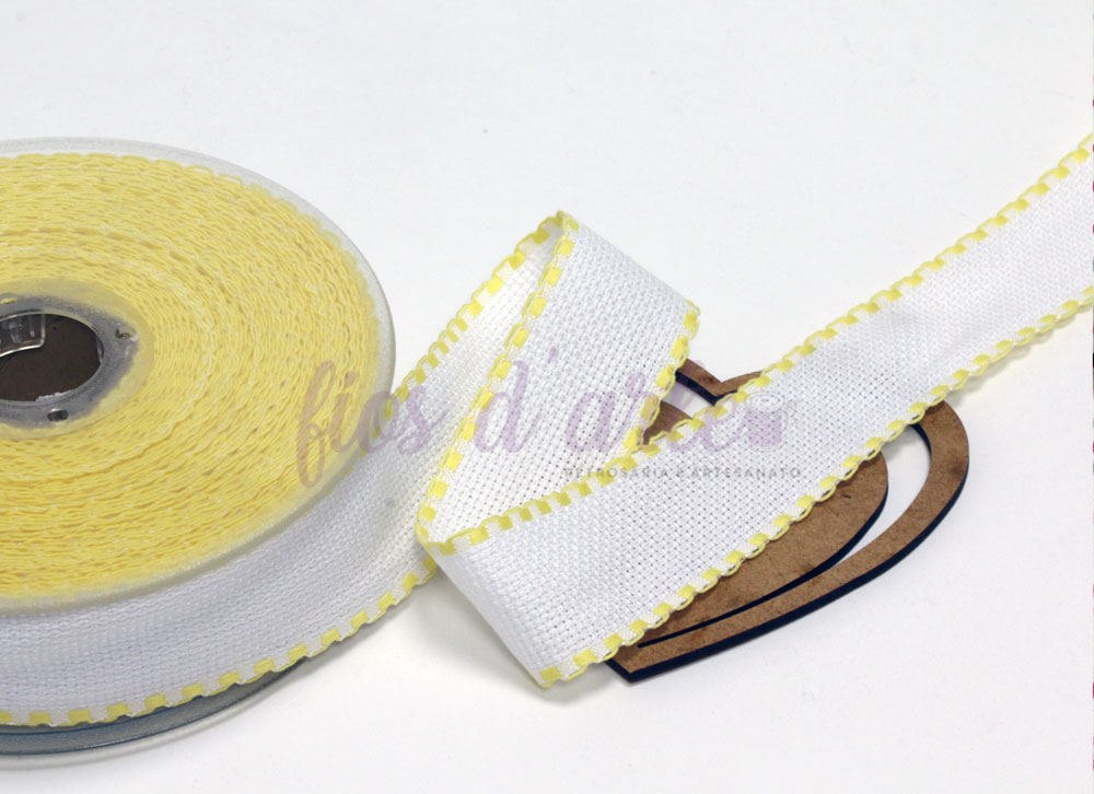 Fita em quadrilé para bordar ponto cruz (30mm) Fita em quadrilé para bordar ponto cruz (30mm)