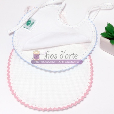 Babete redonda estrelinhas para bordar ponto cruz (LM)