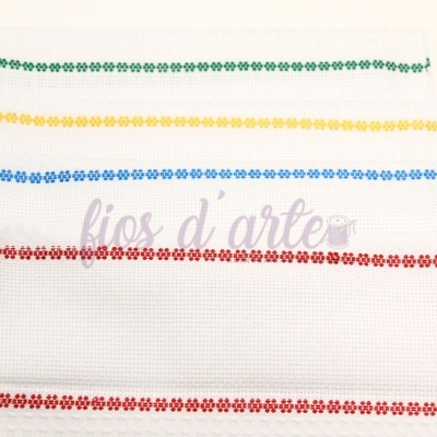 Pano Cozinha com florzinhas para bordar ponto cruz (50x70cms)