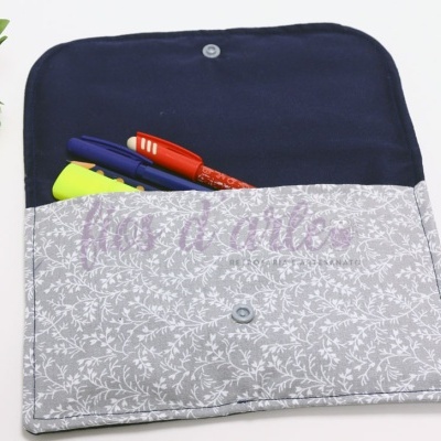 Bolsa Camila simples com quadrilé para bordar ponto cruz II (Fios d'arte)