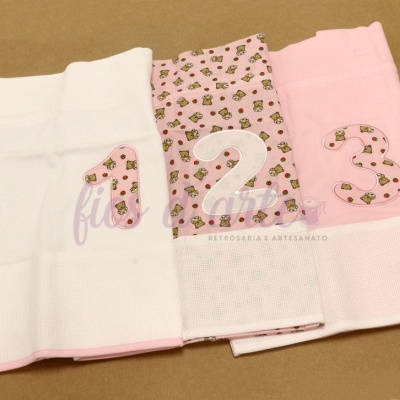 Conjunto 3 Sacos 1ª roupinha com cordão para bordar ponto cruz
