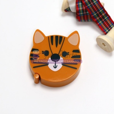 Fita métrica com caixa plástica (150cms) - Animais