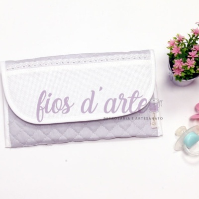 Porta-documentos para bordar ponto cruz (Limol)