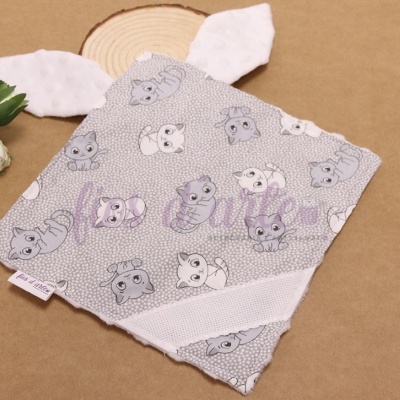 Doudou/ Naninha Orelhinhas para bordar ponto cruz #04 (Fios d'arte)