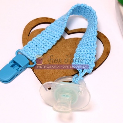 Prende-chupeta em crochet com mola de plástico (Fios d'arte)