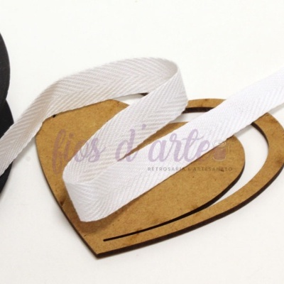 Fita Nastro Branco (15mm) Fita Nastro Branco (15mm)