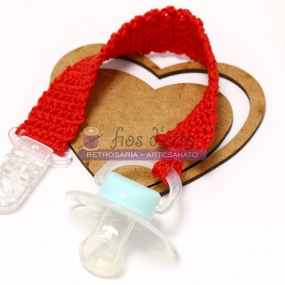 Prende-chupeta em crochet com mola de plástico (Fios d'arte)