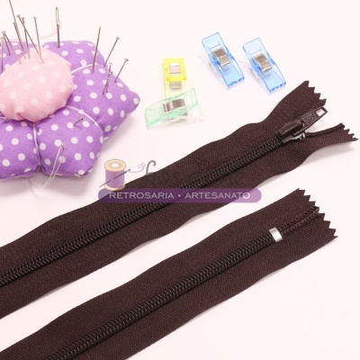 Fecho de correr malha 5mm (25cms)