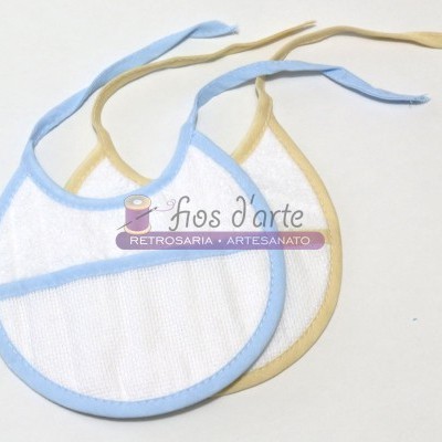 Babete redonda plastificada para ponto cruz (18x18cms)
