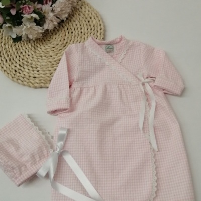 CUEIRO CHAMBRE QUADRADINHOS E TOUCA