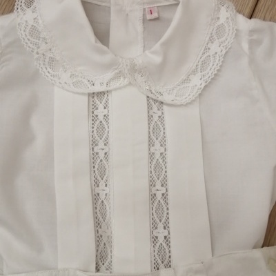 CONJUNTO CALÇÃO E CAMISA RENDA