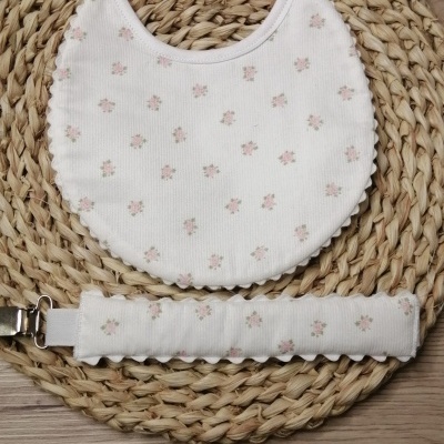 CONJUNTO BABETE E TIRA CHUCHA FLORES