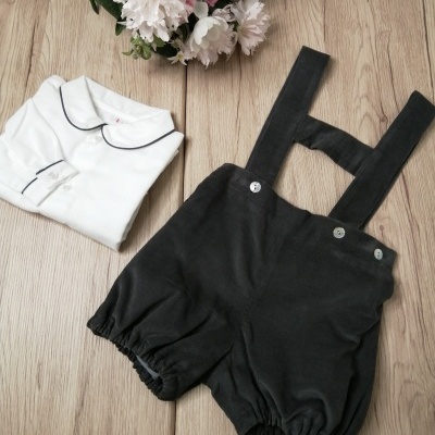 CONJUNTO CALÇÃO E CAMISA