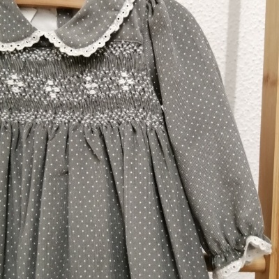 VESTIDO CINZA SMOCKS