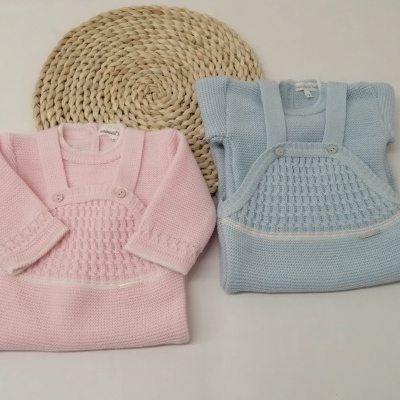 JARDINEIRA COM CAMISOLA