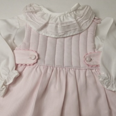 CUEIRO SAIA FUSTÃO RISCAS