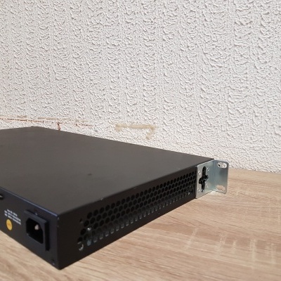 HP OfficeConnect 1920S 24G (JL381A)