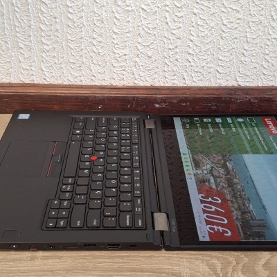 Computador portátil LENOVO Thinkpad X380 Yoga Touch-Screen IPS Full HD Intel Core i5 SSD 256GB Windows 11 PRO