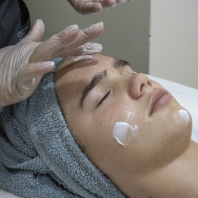 Hidratação de Rosto