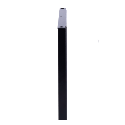 Coluna inteligente Nearity branca com tecido cinza e lente, ao lado de superfície preta