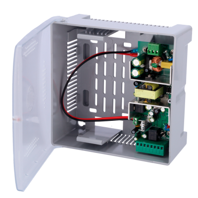 Caixa eletrónica branca com componentes internos e porta transparente aberta