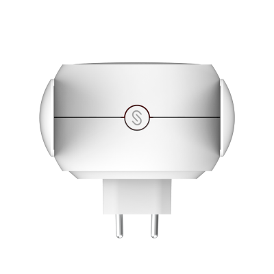 Adaptador elétrico branco com símbolo 'S' e tomadas metálicas