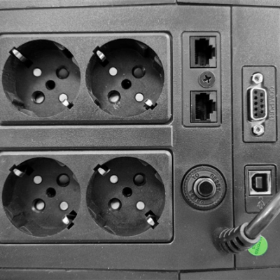 UPS Interactiva lojaCCTV 1000VA/600W 4xSchuko