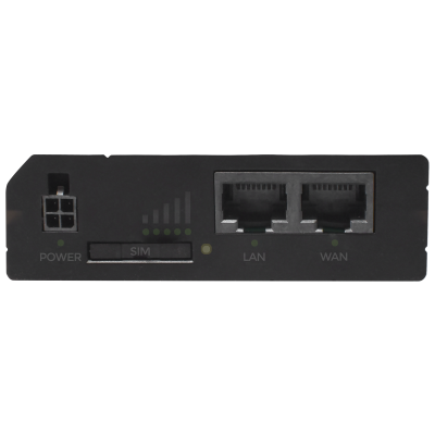 Painel preto de equipamento com entradas POWER, SIM, LAN e WAN