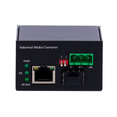 Conversor de mídia industrial preto com LEDs, porta Ethernet RJ45 e conector verde.