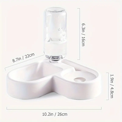 Dispositivo branco para alimentação de animais com reservatório de água transparente e medição de dimensões.