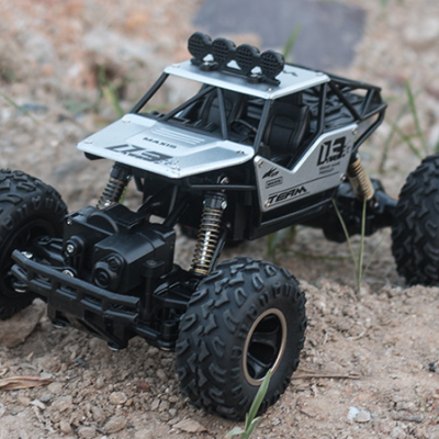 Carro telecomandado grande 1:16 todo terreno TT 4X4