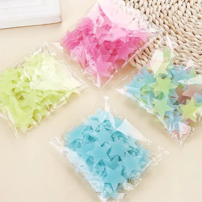 KIT Estrelas que brilham no escuro florescente para decorar quarto casa festa