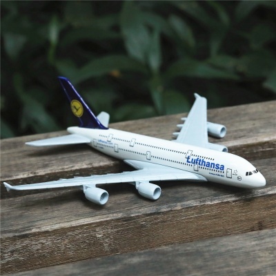 Modelo Miniatura Avião Airbus A380 companhia aérea Lufthansa Airlines NOVO