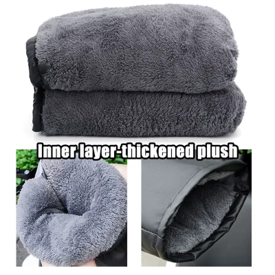 Cobertor cinzento felpudo com interior de pêlo grosso