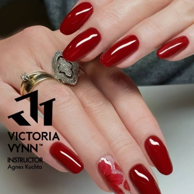 Victoria Vynn Polish Gel 211 - Lucky Love