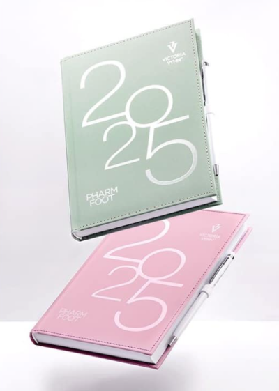 Agenda Victoria Vynn 2025 + caneta Agenda Victoria Vynn 2025 + caneta