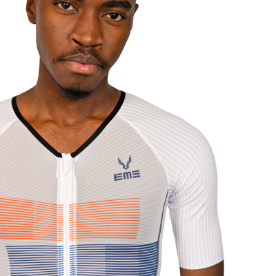 https://www.em3.pt/product/fato-triatlo-completo-riscas-branco-azul-vermelho https://www.em3.pt/product/fato-triatlo-completo-riscas-branco-azul-vermelho