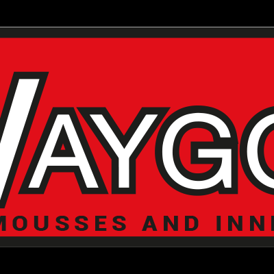 Logótipo da marca WAYGOM em fundo vermelho octogonal