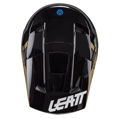 Capacete preto brilhante com logótipo LEATT branco e detalhes dourados