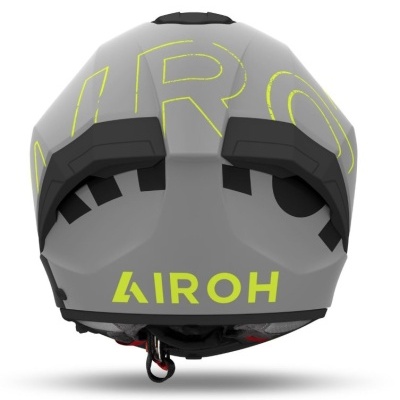 Capacete cinzento AIROH com detalhes pretos e amarelos