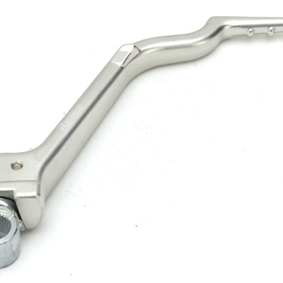 Alavanca metálica prateada com encaixe dentado