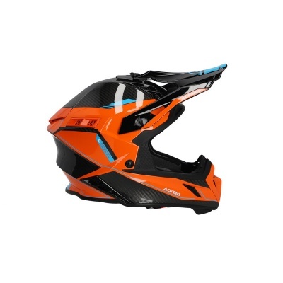 Capacete motocross laranja, preto e azul com viseira, textura brilhante