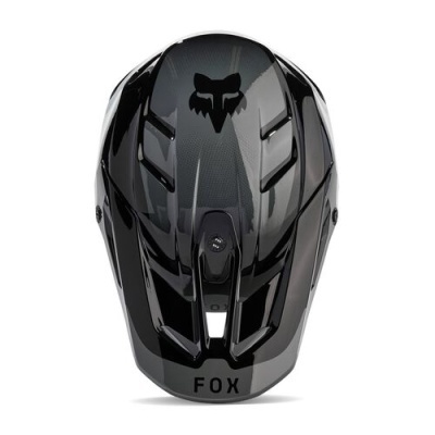 Capacete preto com logotipo de raposa e texto FOX