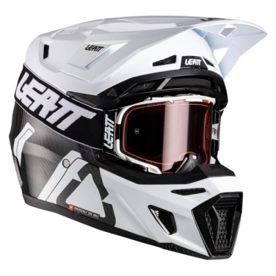 Capacete Leatt 9.5 com oculos