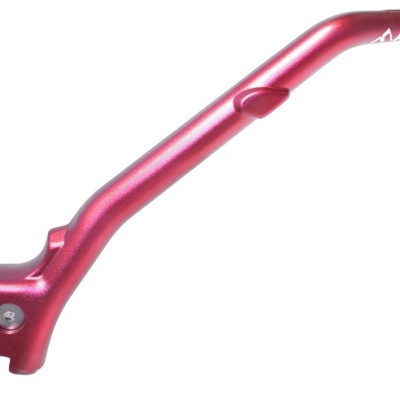 Suporte metálico vermelho para bicicleta com parafuso e mecanismo de fixação