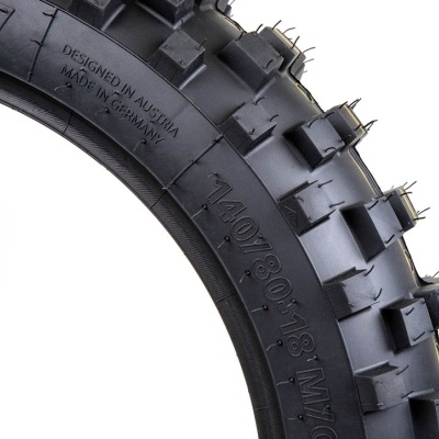 X-GRIP THE ESCALATOR STICKY 140/80-18 Super Soft