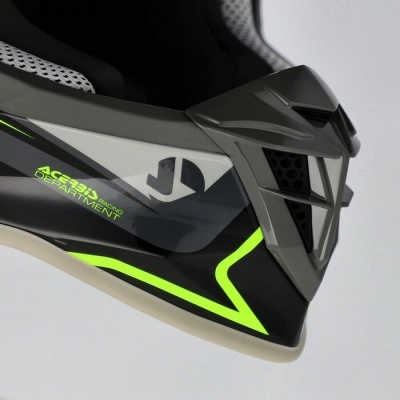 Capacete motocross preto e verde com texto ACERBIS RACING DEPARTMENT