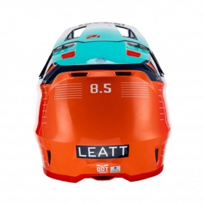 Capacete motocross verde e laranja com número 8.5 e marca LEATT