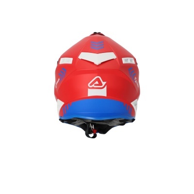 Capacete vermelho e azul para proteção, visto de trás