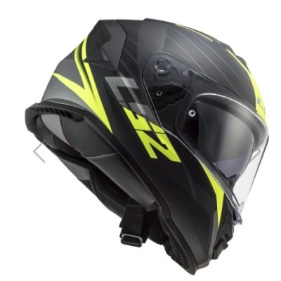 Capacete integral de motocicleta preto com padrões amarelos e prateados